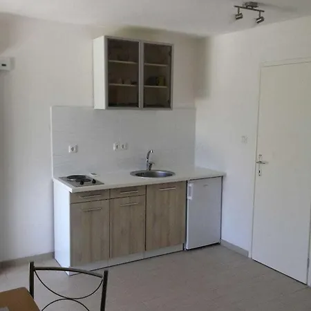 Benni 6 Comfortable Vakantiehuis Medulin